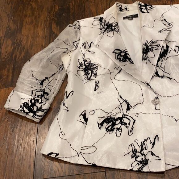 R&M Richards floating flowers size 12 blazer 3/4 see through sleeves silky feel - Picture 3 of 16